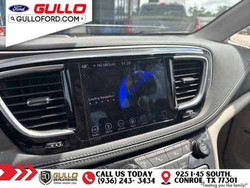 2018 Chrysler Pacifica Hybrid Limited