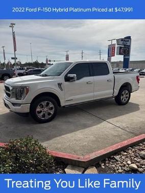 2022 Ford F-150 PLATINUM