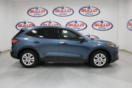 Photo 1 of 29 of 2020 Ford Escape S
