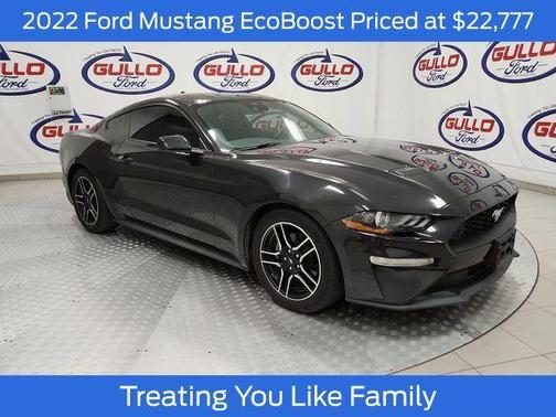 2022 Ford Mustang EcoBoost