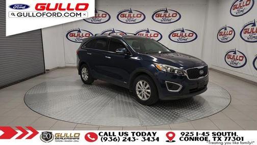 2017 Kia Sorento LX