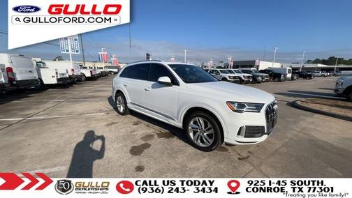 Carrara White 2020 Audi Q7 45 QUATTRO PREMIUM
