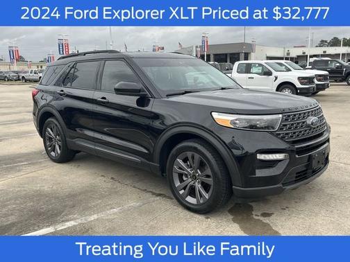 AGATE BLACK METALLIC 2024 Ford Explorer XLT