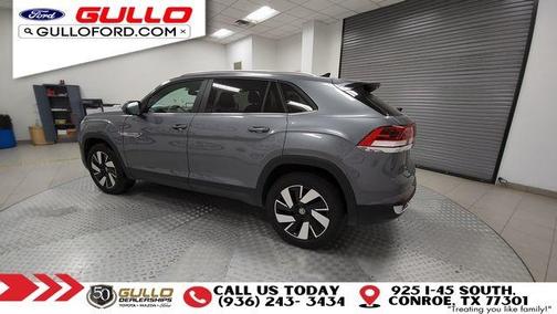 2024 Volkswagen Atlas Cross Sport 2.0T SE w/Technology