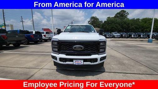 2025 Ford F-350 Lariat Super Duty