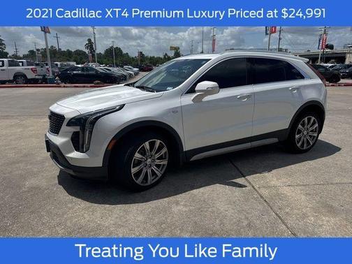 2021 Cadillac XT4 Premium Luxury