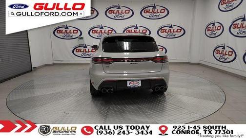 2022 Porsche Macan Base