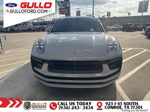 2022 Porsche Macan Base