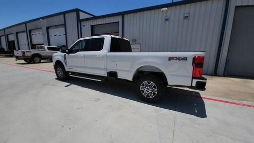 2025 Ford F-350 Lariat Super Duty