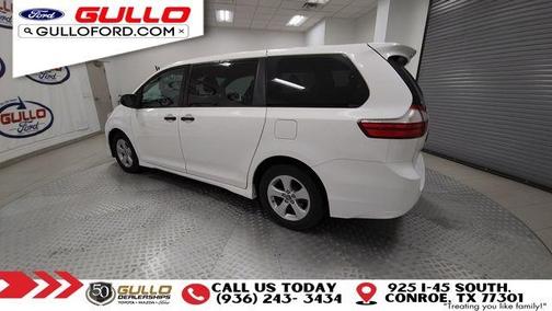 2019 Toyota Sienna L