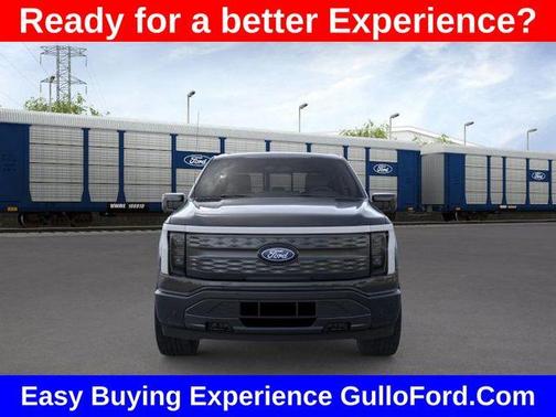 2025 Ford F-150 Lightning LARIAT
