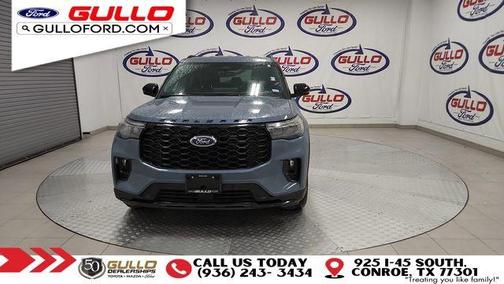 2025 Ford Explorer ST-Line