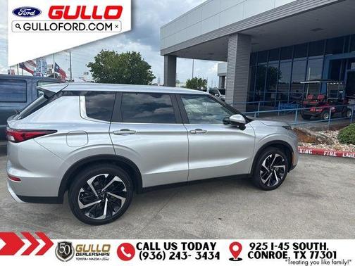 2023 Mitsubishi Outlander SE