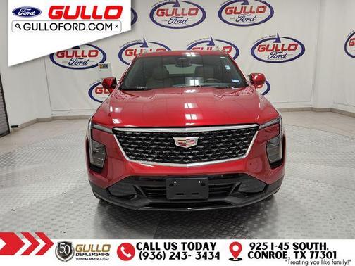 2025 Cadillac XT4 Premium Luxury