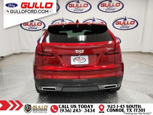 2025 Cadillac XT4 Premium Luxury