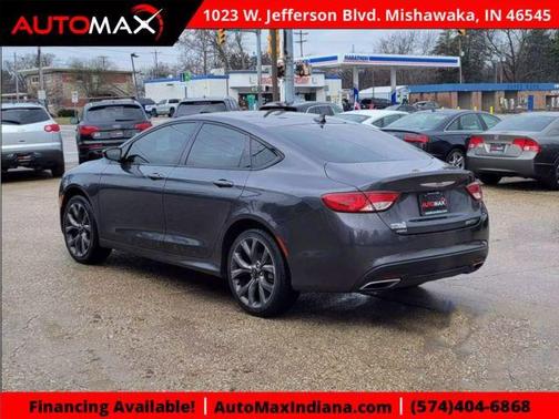 2015 Chrysler 200 S