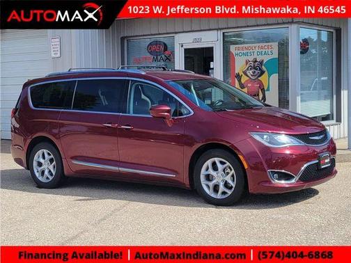 2017 Chrysler Pacifica Touring-L Plus