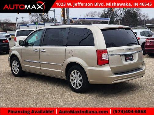 2015 Chrysler Town & Country Touring