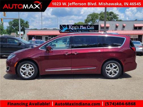 2017 Chrysler Pacifica Touring-L Plus