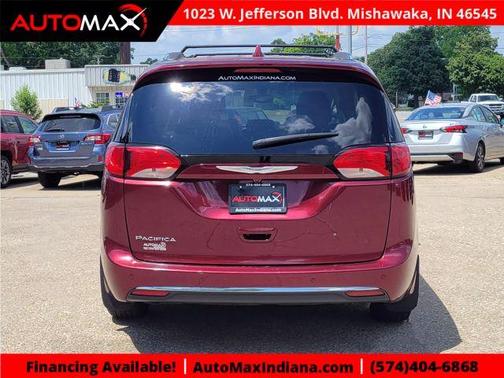 2017 Chrysler Pacifica Touring-L Plus