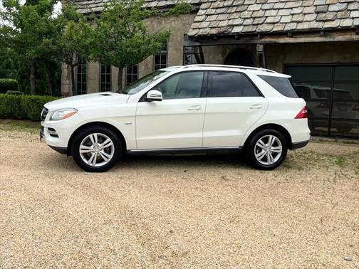 2012 Mercedes-Benz M-Class 4MATIC 4dr ML 350 BlueTEC
