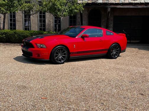 2011 Ford Shelby GT500 Base