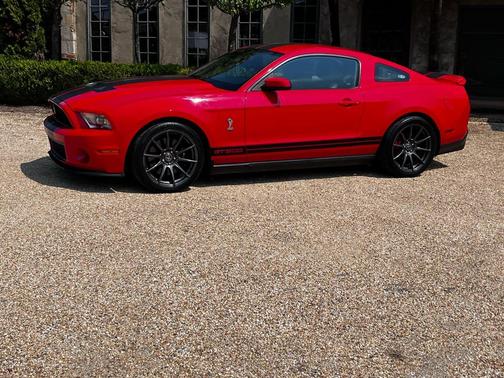 2011 Ford Shelby GT500 Base