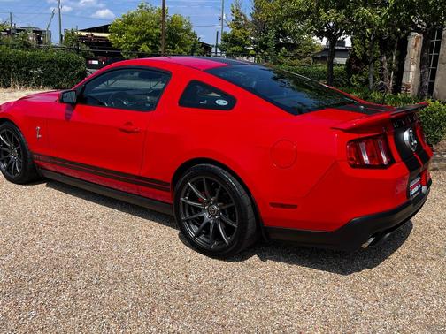 2011 Ford Shelby GT500 Base