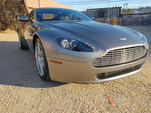 2007 Aston Martin V8 Vantage Base