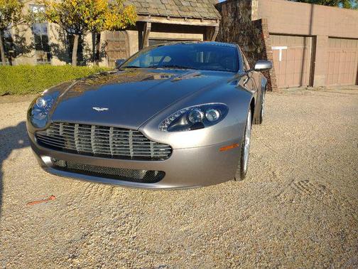 2007 Aston Martin V8 Vantage Base