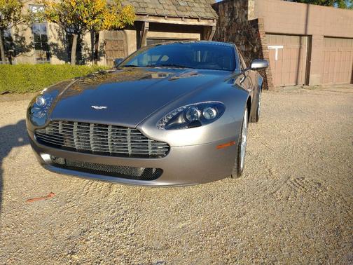 2007 Aston Martin V8 Vantage Base