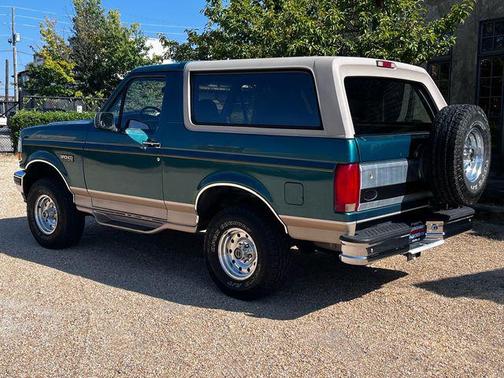 1996 Ford Bronco 105'' WB Eddie Bauer