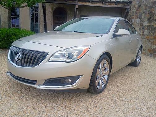 Champagne Silver Metallic 2014 Buick Regal Turbo