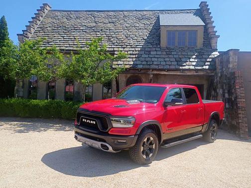 Flame Red Clearcoat 2019 RAM 1500 Rebel
