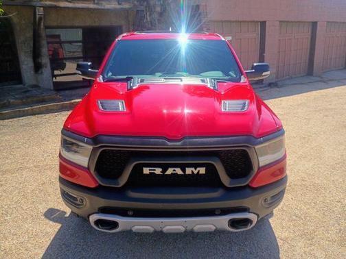 Flame Red Clearcoat 2019 RAM 1500 Rebel