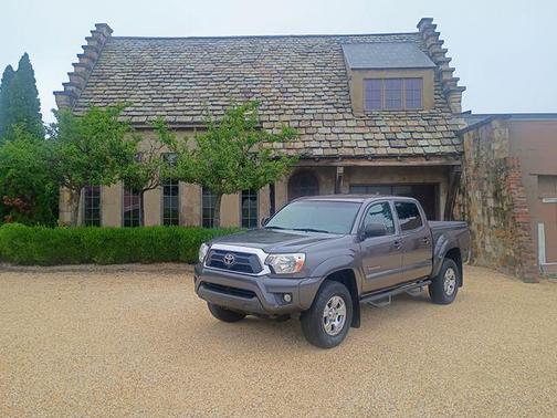 Magnetic Gray Metallic 2015 Toyota Tacoma PreRunner