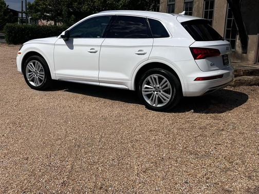 2018 Audi Q5 2.0 TFSI Tech Premium Plus