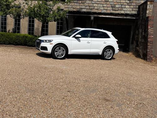2018 Audi Q5 2.0 TFSI Tech Premium Plus