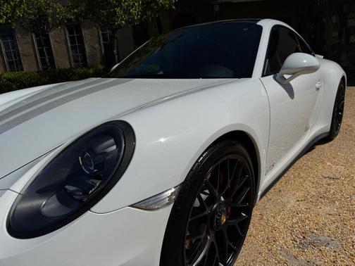 2016 Porsche 911 Carrera GTS