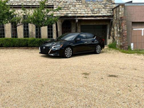 2024 Nissan Altima 2.5 SL