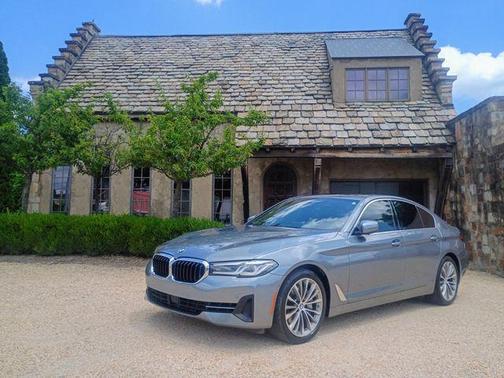Bluestone Metallic 2021 BMW 540 540i
