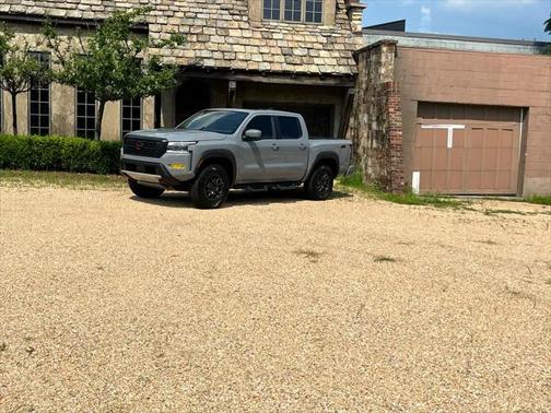 2022 Nissan Frontier PRO-4X