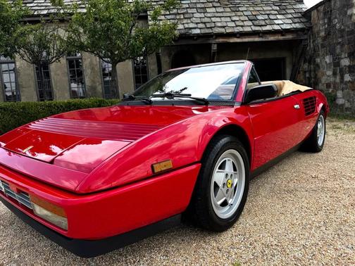 1988 Ferrari Mondial 