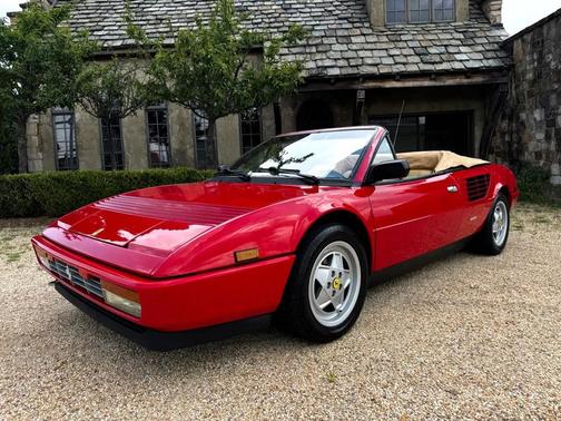 1988 Ferrari Mondial 