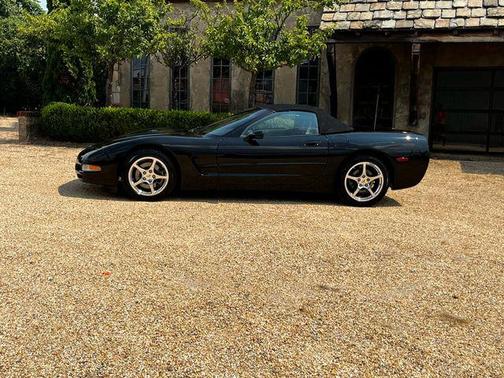 2002 Chevrolet Corvette Base