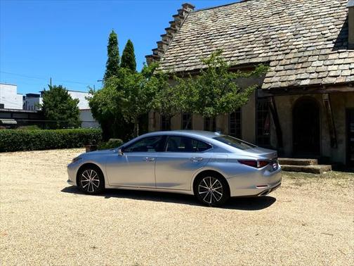2024 Lexus ES 350 Base