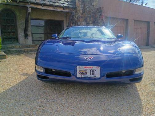 2004 Chevrolet Corvette Base