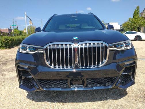 2019 BMW X7 xDrive50i