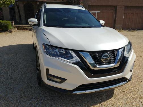 2020 Nissan Rogue SL