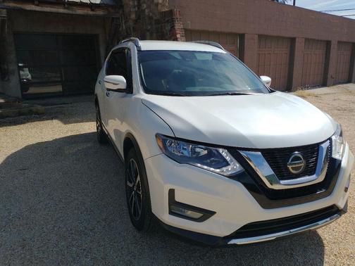 2020 Nissan Rogue SL